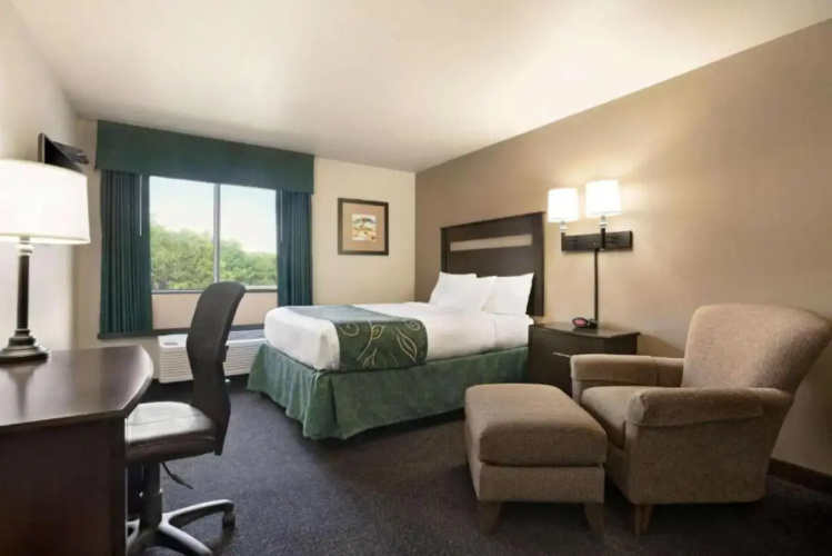 Green Country Inn