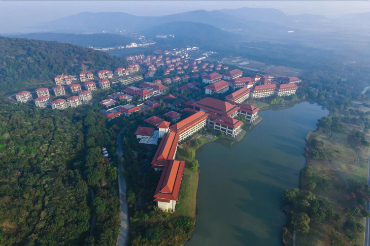 Toaytt hotel & resorts