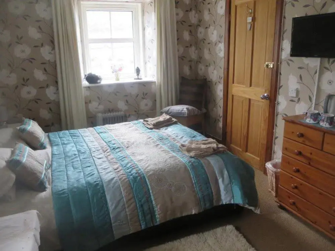 GlenanCross GuestHouse