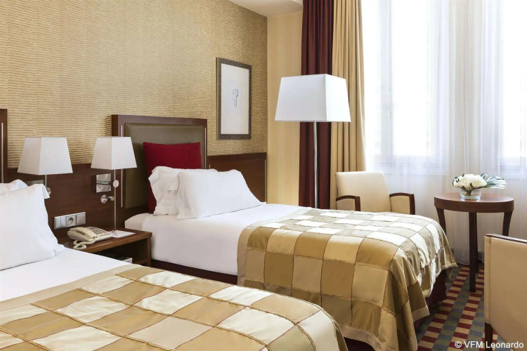 Crowne Plaza Paris Republique, an IHG Hotel - Image 3