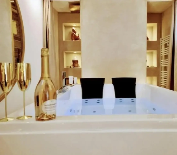 Prestige Suite
