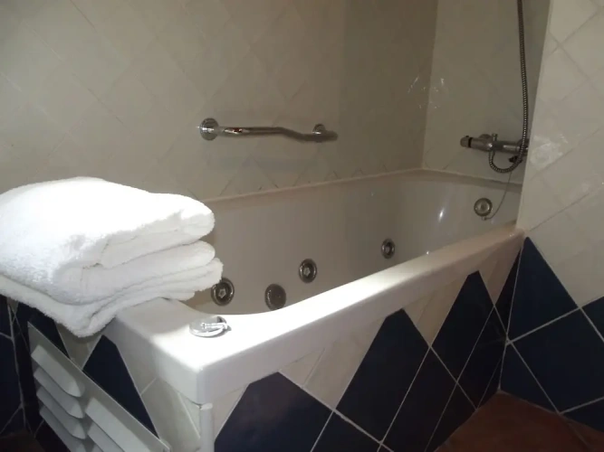 1 Bedroom Cottage
