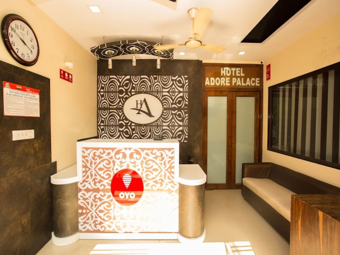 OYO 8759 Hotel Adore Palace