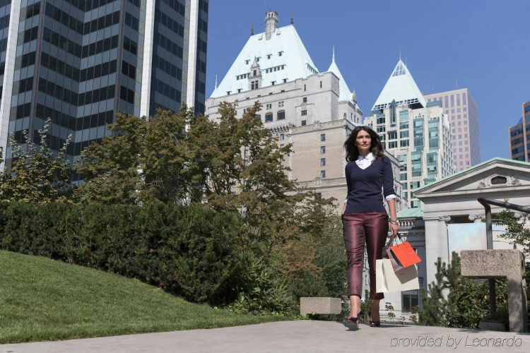 Fairmont Hotel Vancouver photo 26