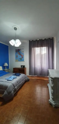 2 bed flat Centre & Stadio free parking