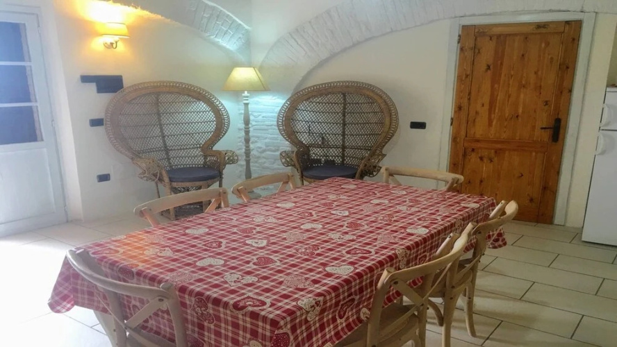 Spoleto By The Pool Whole Villa - Sleeps 24