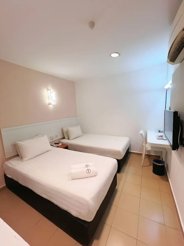 Standard Twin room
