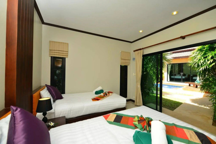 Naiharn Garden Villa