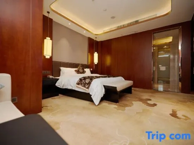 Premier Suite