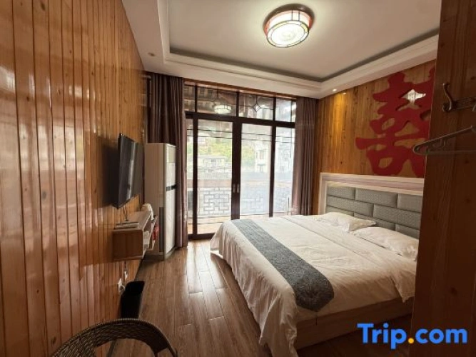 Standard Double room with view