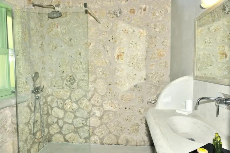 Villa Ermis- Mounty Island Villas