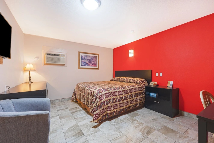 Vali-Ho Motel