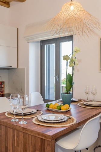 Apartment with sea view