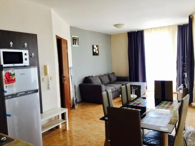 1 Bedroom Apartment with sea view