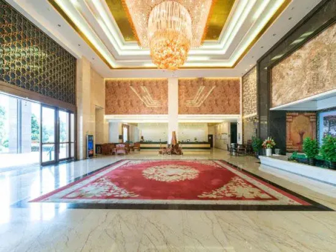 Huatai Hotel