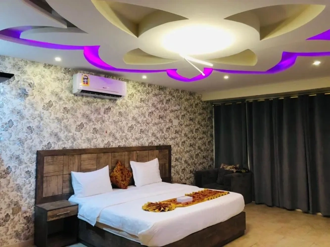 2 Bedrooms Suite