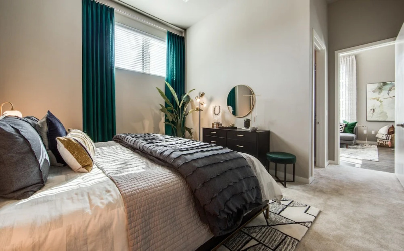 7th Avenue Condos by Barsala