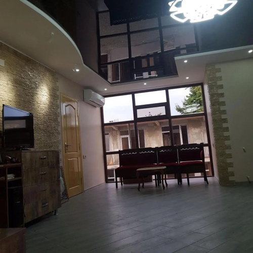 hostel house guga 288