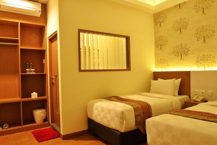Superior Twin room