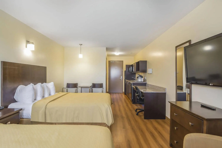 Quality Inn & Suites