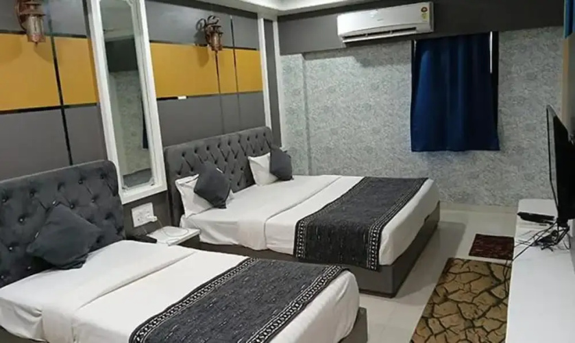 Fabhotel Imperial Suites