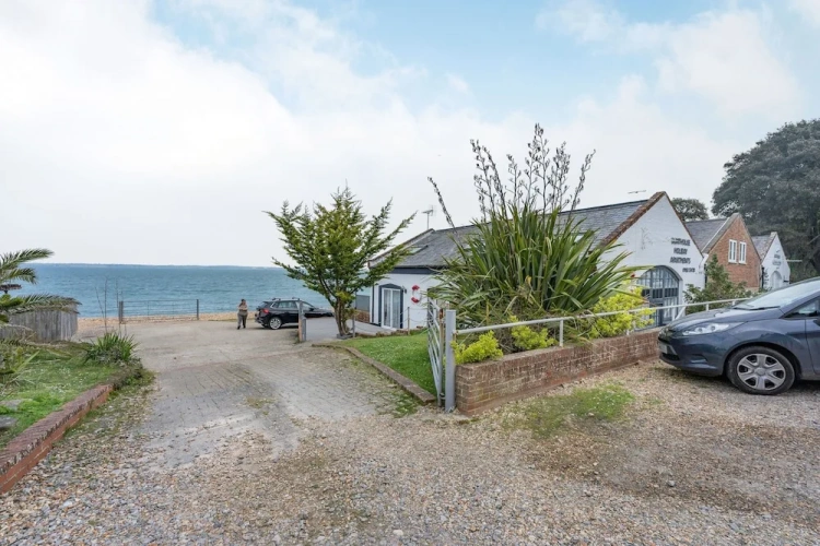 Cottage with balcony