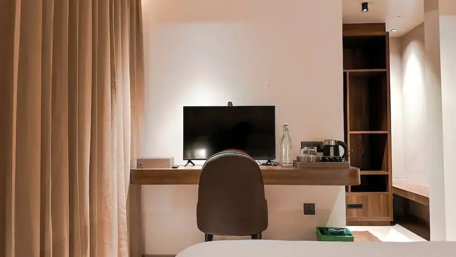 F Hotels