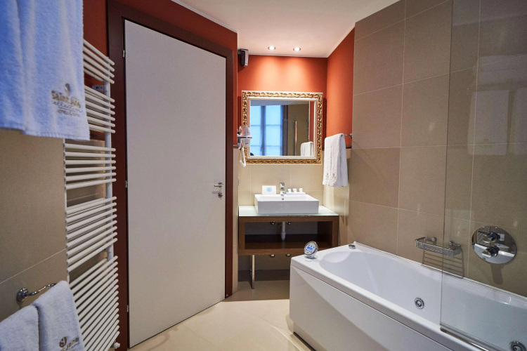 Hotel Centrale, BW Signature Collection photo 9