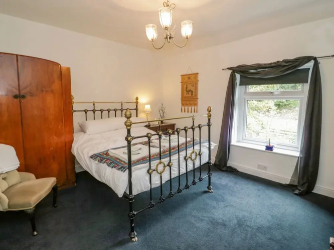 26 Llawr Pentre