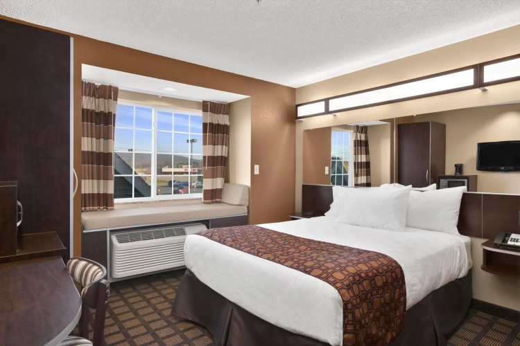 Microtel Inn And Suites Sayre PA