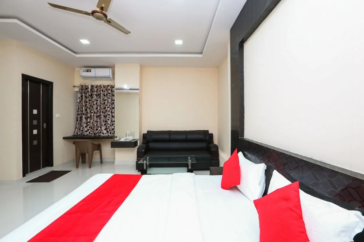 Suvarna Suites