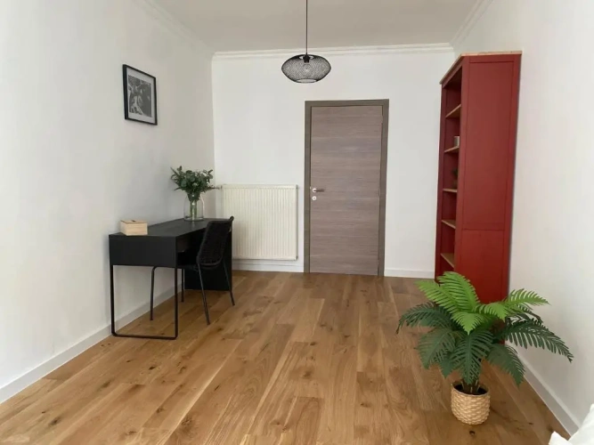2 Bedrooms Quadruple Cottage