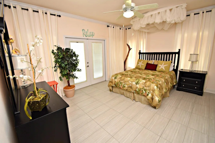 Spinnaker Pointe