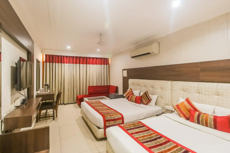 Hotel Diamond Plaza