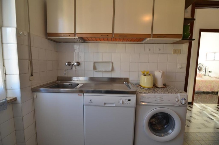 3 Bedrooms Apartment