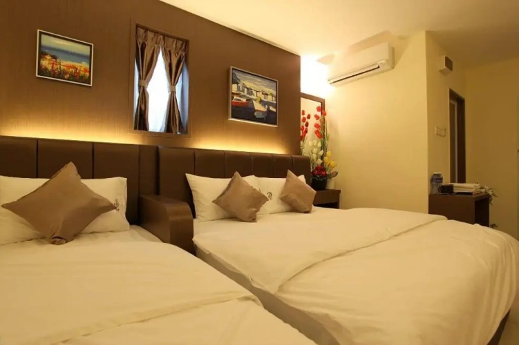 Superior Triple room