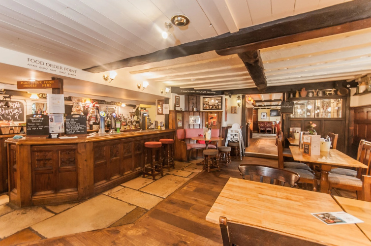 The Red Lion Hotel