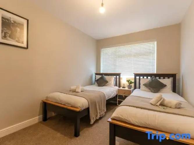 2 Bedrooms Suite
