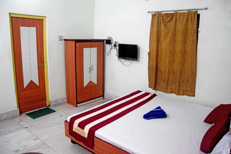 Deluxe Double Basement room