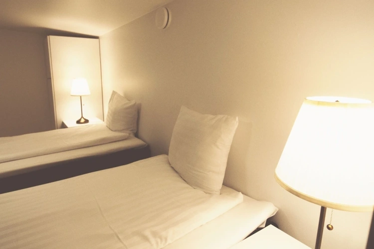 Economy room