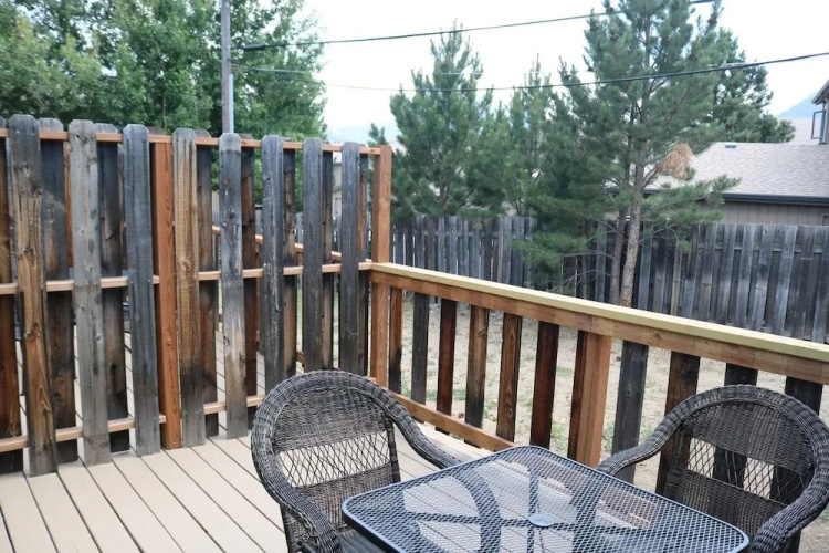 Columbine Inn