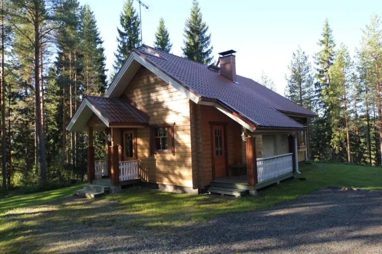 3 Bedrooms Cottage