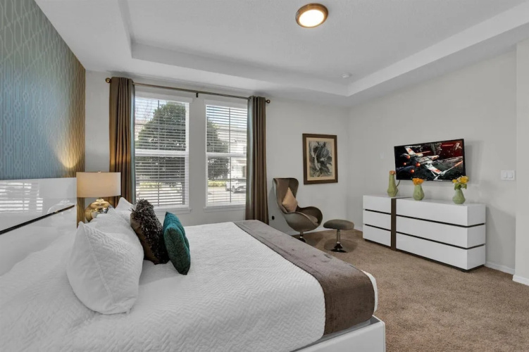 1541 Carey Palm cir