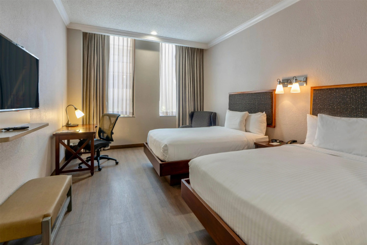 Wyndham Garden Baronne Plaza New Orleans photo 6