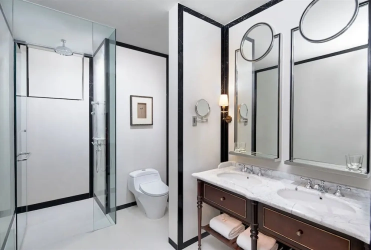 Deluxe Twin room with balcony