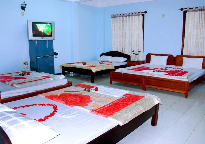 Queen3 Hotel