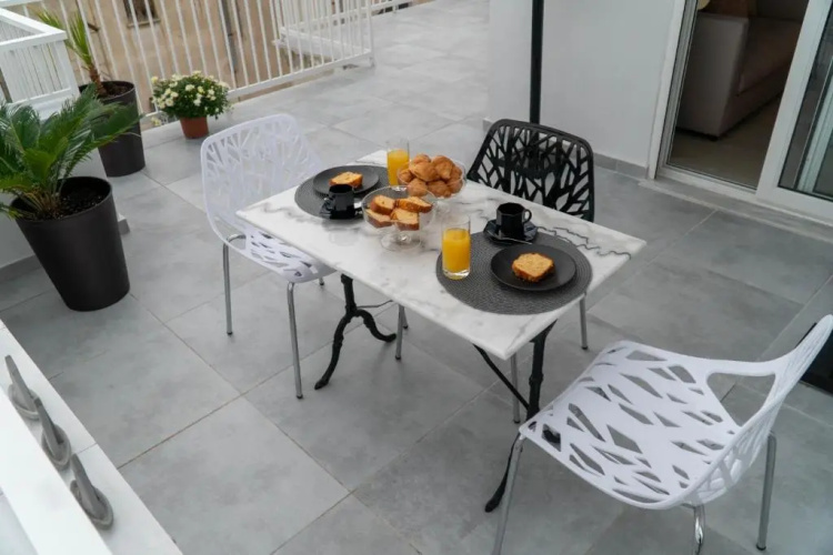 Sea View luxury apartment