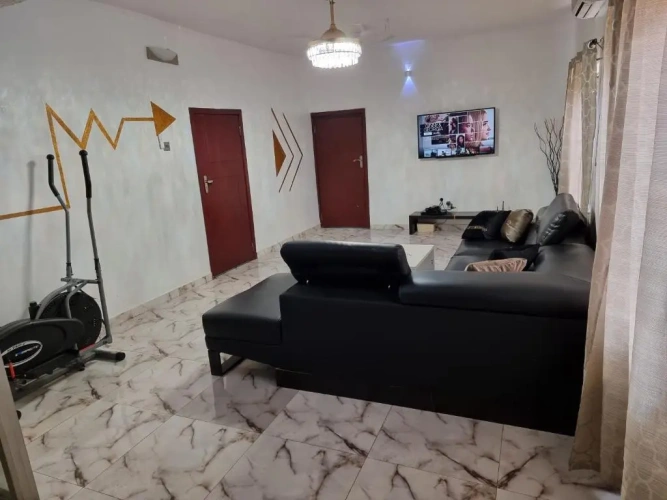 2 Bedrooms Apartment