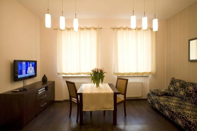 Solny Square Aparthotel