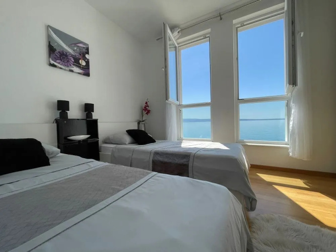 Superior Four Star Apartment